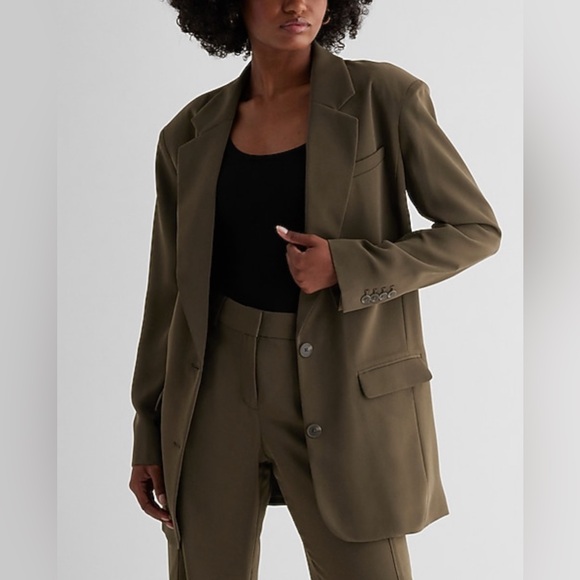 NWT Express Oversized Boyfriend Blazer - size M/L